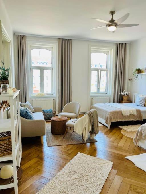 Modernes Design Apartment Viena Exterior foto
